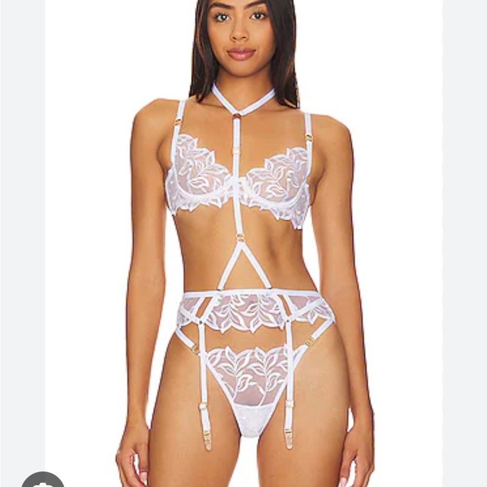 Bluebella Isadora White Garter Harness